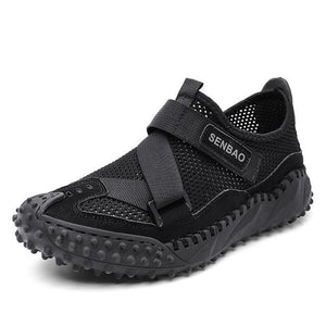 2022 New Breathable mesh Casual Shoes