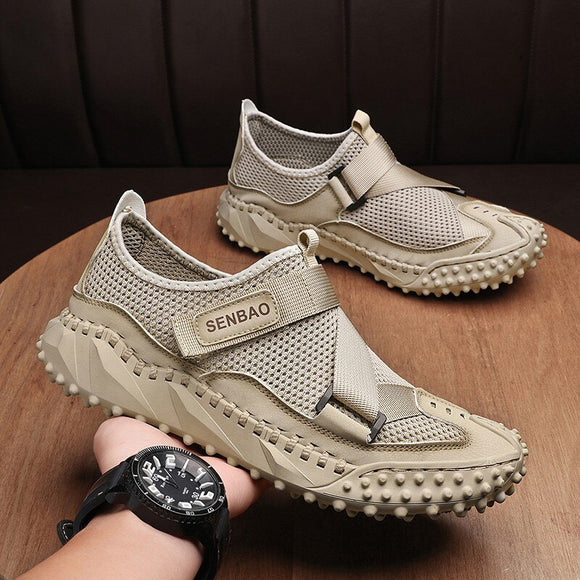 2022 New Breathable mesh Casual Shoes