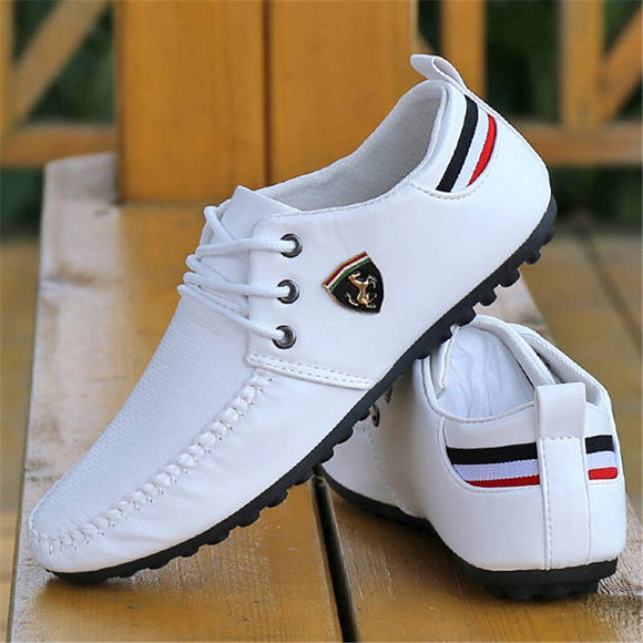Men Breathable Solid Color Slip  Sneakers