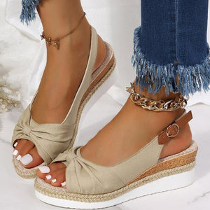Fashion Buckle Peep Toe Women Sandals