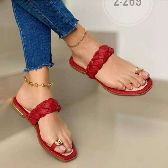 New 2022 Cool Slippers Women Summer Shoes
