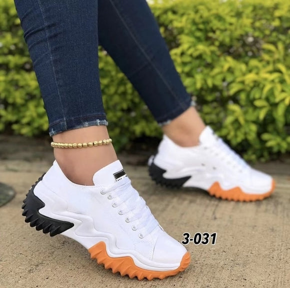 Women New Flats Lace-Up Sneaker